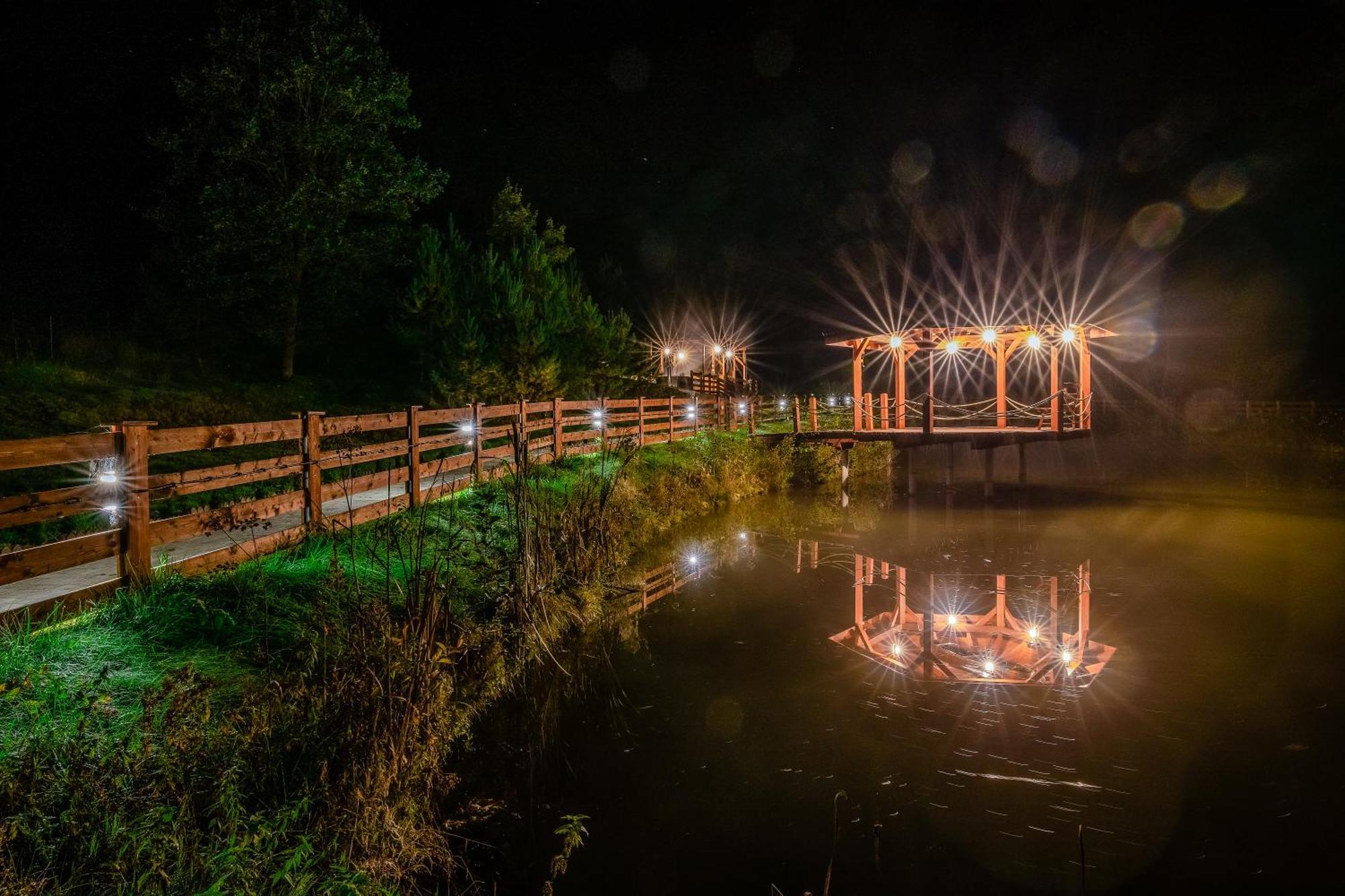Glamping Pod Gwiazdami Pietrusza Wola Hotel Eksteriør billede